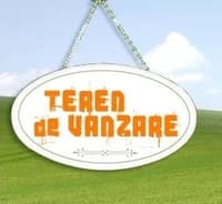 Vând teren