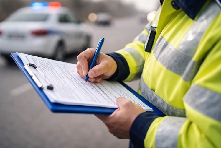 5 certificate de înmatriculare retrase la Dorohoi