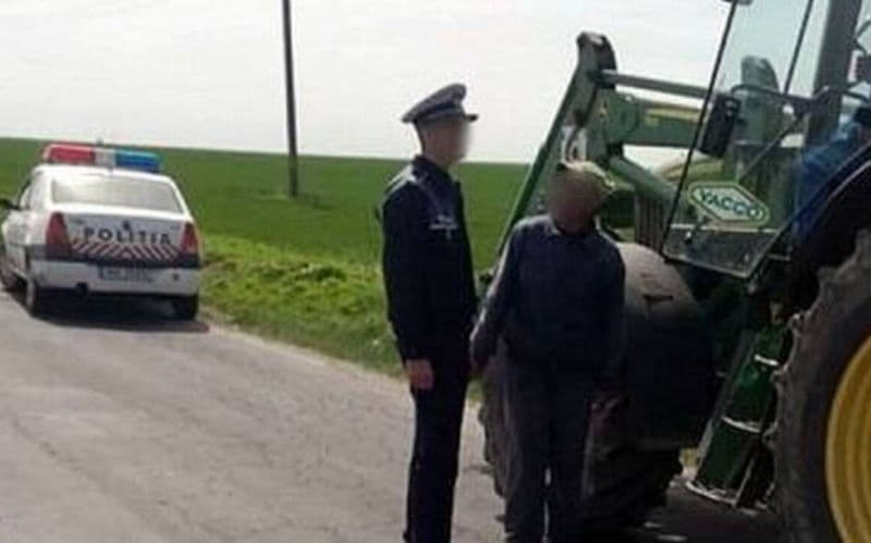 Depistat la volanul unui tractor neînregistrat