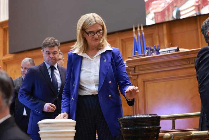 Elisabeta Lipă: România are, în sfârșit, un Guvern cu puteri depline!