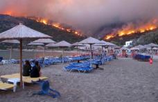Atenţionare de călătorie pentru Grecia! Pericol ridicat de incendii în mai multe regiuni
