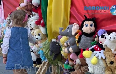 Ziua Copilului sărbătorită la Dorohoi printre jucării de pluș - FOTO
