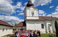 Biserica și școala, o șansă de dăinuire a satului românesc