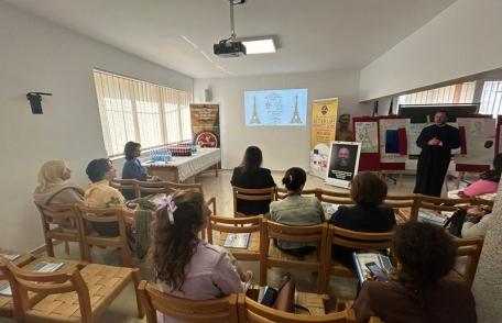 Cercurile metodice ale profesorilor de limba franceză și engleză reunite în activități la Seminarul Teologic din Dorohoi - FOTO
