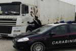 sofer de camion a fost gasit mort