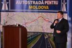 Dezbaterea publică „Autostrada pentru Moldova” a adunat la Piatra Neamţ peste 100 de susţinători ai 