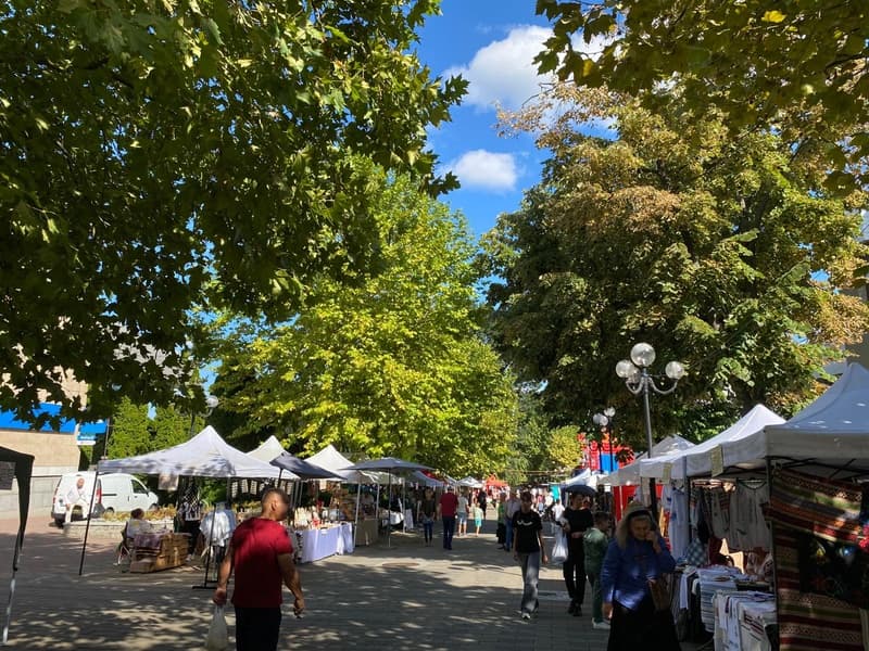 Cultură și tradiție: Debutul ediției cu numărul XII-a Festivalului Tradițiilor Meșteșugărești