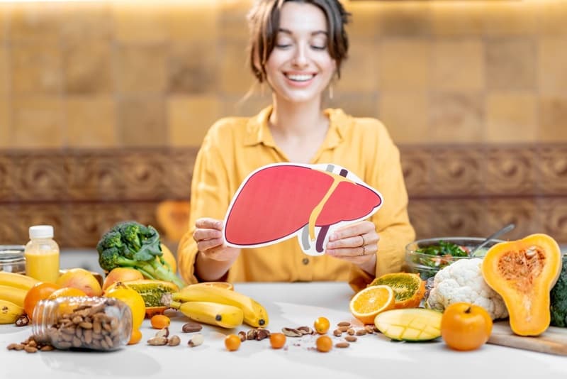 Top 10 alimente care ajută la curățarea ficatului