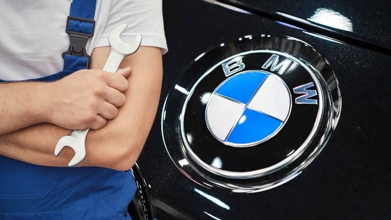 Alertă pentru șoferii BMW. Peste 740.000 de mașini sunt chemate urgent în service. Ce probleme s-au descoperit