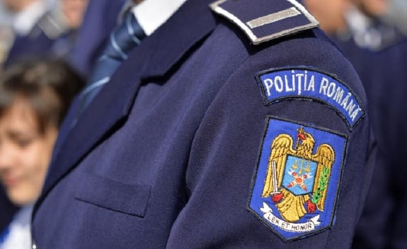 Peste 200 de tineri candidează pentru o carieră în poliție