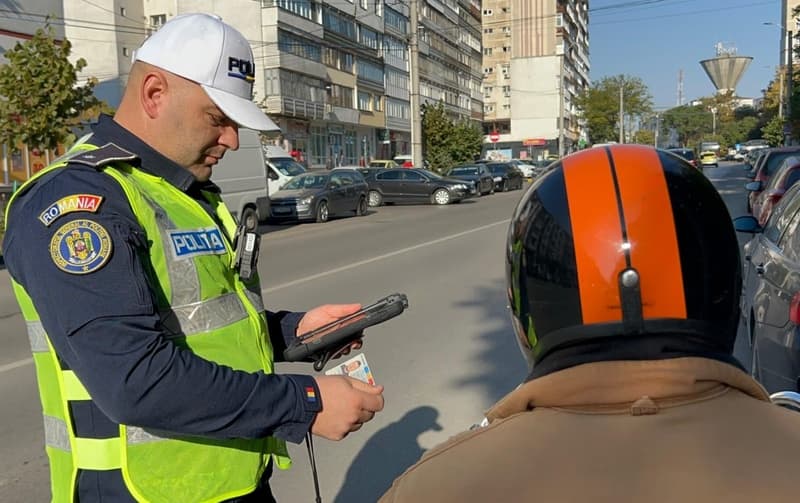 Trei premise de conducere reținute într-o acțiune a polițiștilor pentru siguranța rutieră, la Ștefănești