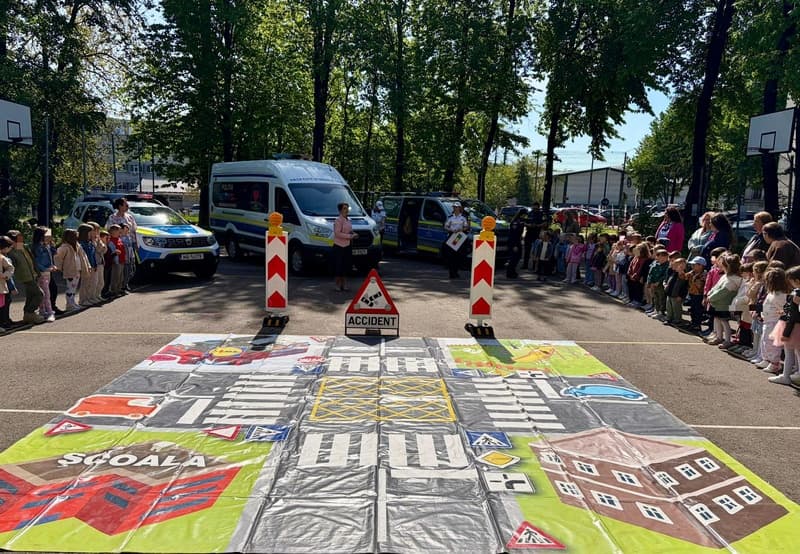 Activități de educație rutieră desfășurate de polițiști în rândul preșcolarilor
