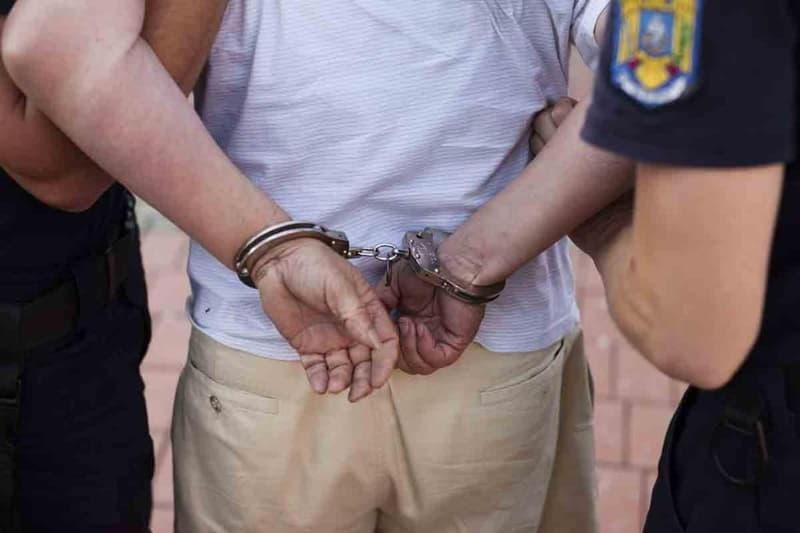 Bărbat din Dorohoi reținut pentru încălcarea ordinului de protecție