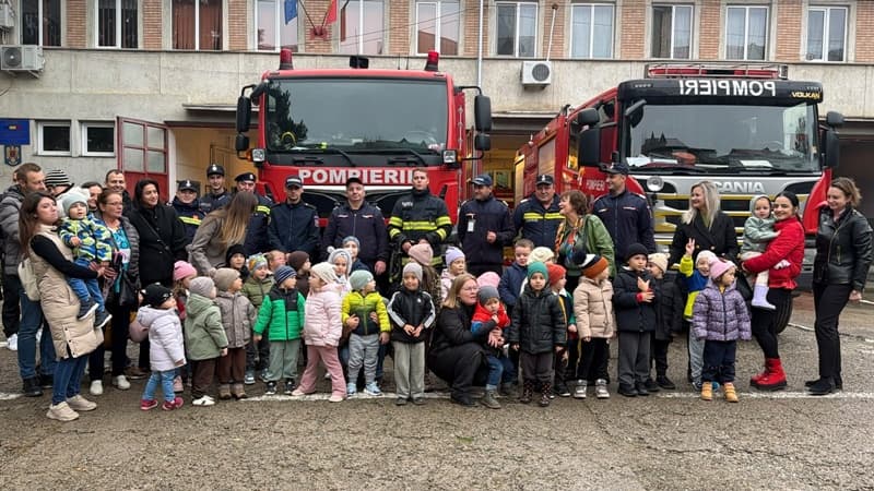 Peste 400 de elevi au descoperit lumea pompierilor în cadrul programului „Școala Altfel” - FOTO