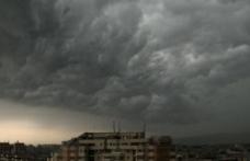 Meteorologii avertizează: Instabilitate atmosferică accentuată la sfârșitul acestei săptămâni