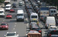 Mesaj pentru toţi şoferii: Nu opriţi dacă vedeţi această maşină în trafic!