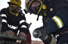 O familie din Darabani a rămas fără acoperiş deasupra capului în urma unui incendiu izbucnit în această dimineaţă