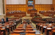 Membrii de partid pot fi manageri de spitale. Comisiile din Camera Deputaţiilor răstoarnă decizia Senatului