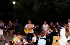 Competiţie la serile de Folk din Parcul Cholet Dorohoi - VIDEO