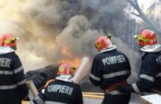 Incendiu puternic la clădirea primăriei Văculești