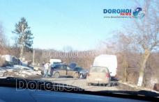 Impact frontal! Femeie rănită într-un accident produs la ieșirea din Vârfu Câmpului spre Dorohoi - FOTO