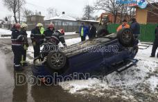 Accident în Dorohoi! Un tânăr de 19 ani s-a răsturnat cu mașina după impactul cu un utilaj de deszăpezire – FOTO