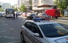 Accident grav în Iaşi. O femeie însărcinată a fost lovită de o maşină pe trecerea de pietoni