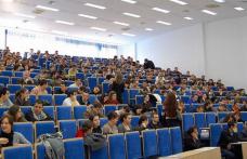 Universităţile dau start înscrierilor la master