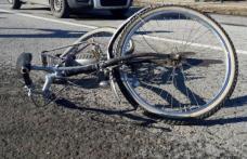 Adolescent de 13 ani, rănit după ce a căzut cu bicicleta pe porțiunea de drum în lucru de pe bulevardul Victoriei