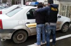 Patru minori din Dorohoi cercetați pentru tâlhărie. Află ce au descoperit polițiștii la percheziția domiciliară