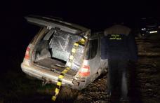 Mercedes plin cu țigări de contrabandă, depistat la Vama Rădăuţi Prut - FOTO