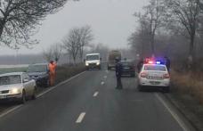 Accident! Moped acroșat de o mașină între Dorohoi și Dumbrăvița - FOTO