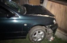 Un „viteaz” de 19 ani s-a ales cu dosar penal după ce a condus fără permis, băut și a produs un accident