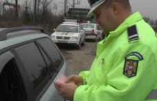 Trei infracțiuni dintr-o lovitură: Beat „mangă” și fără permis la volanul unei mașini neînmatriculate