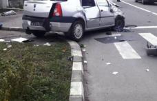 Accident produs pe fondul neacordării de prioritate. Unul dintre șoferi era băut