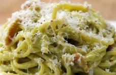 Carbonara cu avocado