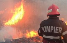 16 incendii în acest sfârșit de săptămână! Peste 100 de pompieri au intervenit pentru stingere