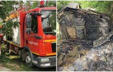 Neatenția costă. A vrut să își curățe grădina dar și-a incendiat adăpostul de animale - FOTO