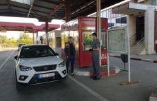 A încercat să treacă frontiera la volan, fără permis de conducere