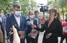 Pachetul social „GABRIELA FIREA” pentru protejarea sănătății familiilor și copiilor a fost lansat la Botoșani de candidații PSD Doina Federovici și Co