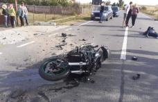 Accident grav pe drumul Botoșani – Suceava! Motociclist aruncat pe asfalt după impactul cu o mașină