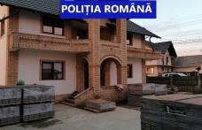 Cinci persoane au fost reținute în urma unor percheziții efectuate de polițiștii botoșăneni - FOTO