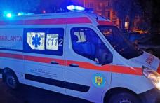 Accident mortal! O botoșăneacă și fiul ei au fost loviți în plin de un autoturism după ce au traversat neregulamentar