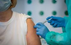 Vești noi pentru românii care s-au vaccinat cu Pfizer. Cine va face a treia doză?