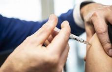 Vaccinarea cu a treia doză anti-Covid-19, din octombrie în România. Cine și când o va face