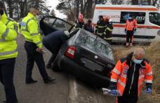 Accident la intrarea în Dorohoi! O mașină a intrat într-un cap de pod - FOTO