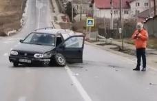 Accident la Dorohoi! Două mașini au suferit avarii serioase după o ciocnire violentă – FOTO