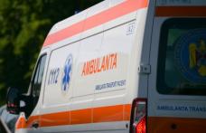 Un copil de 1 an din Botoşani a murit după ce a fost lovit de maşina condusă chiar de tatăl lui