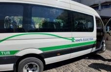 Încă 10 microbuze școlare electrice pentru elevii botoșăneni