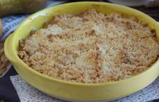 Crumble de mere și pere crocant și fraged